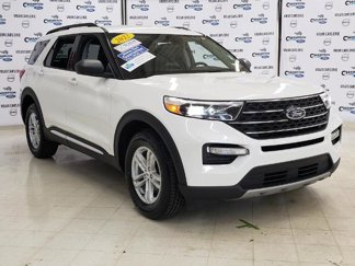 Certified 2022 Ford Explorer XLT w/ Equipment Group 202A image 1