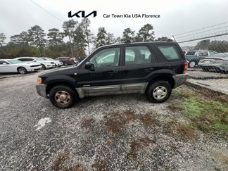 Used 2002 Ford Escape XLS image 1