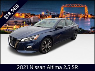 Used 2021 Nissan Altima 2.5 SR image 1