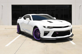 Used 2018 Chevrolet Camaro SS image 1