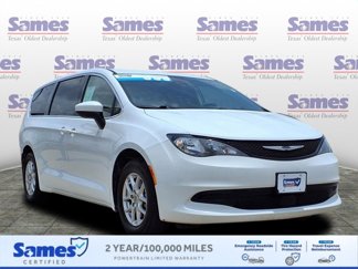 Used 2023 Chrysler Voyager LX image 1