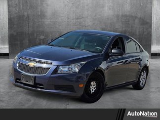 Used 2013 Chevrolet Cruze LS image 1