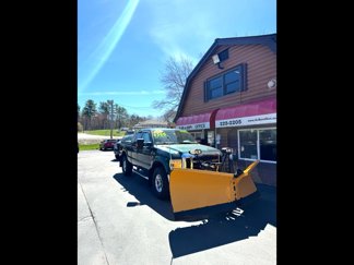 Used 2010 Ford F250 XL image 1