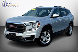 Used 2022 GMC Terrain SLE w/ Driver Convenience Package image 1