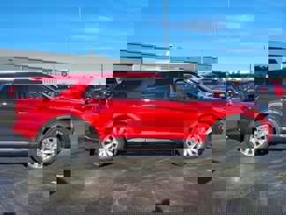 Used 2020 Ford Explorer Limited image 1