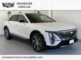 New 2025 Cadillac Lyriq Luxury image 1