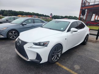 Used 2018 Lexus IS 300 image 1