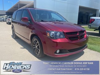 Used 2018 Dodge Grand Caravan GT image 1