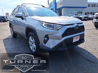 Used 2019 Toyota RAV4 XLE image 1