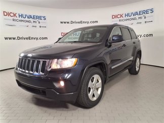 Used 2011 Jeep Grand Cherokee Laredo image 1