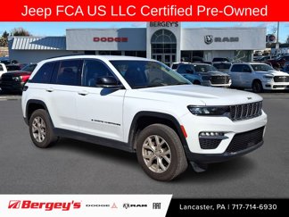 Used 2023 Jeep Grand Cherokee Limited image 1