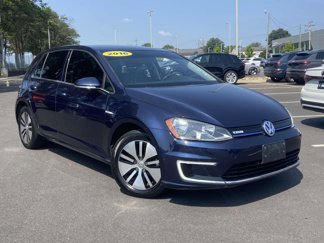 Used 2016 Volkswagen e-Golf SE image 1