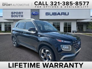 Used 2023 Hyundai Venue SEL image 1