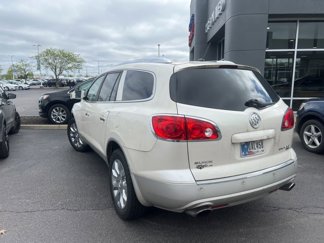 Used 2010 Buick Enclave CXL image 1