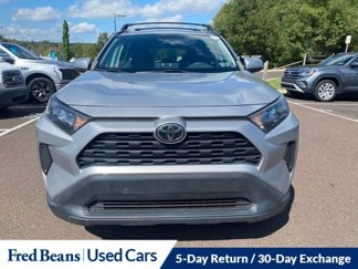 Used 2019 Toyota RAV4 LE video 2
