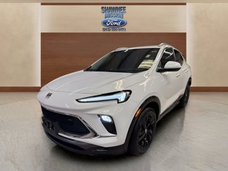 Used 2024 Buick Encore GX Sport Touring image 1