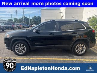 Used 2019 Jeep Cherokee Latitude Plus w/ Comfort/Convenience Group image 1