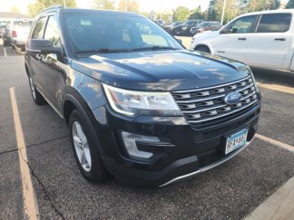 Used 2017 Ford Explorer XLT w/ Equipment Group 202A image 1