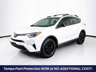 Used 2016 Toyota RAV4 LE image 1