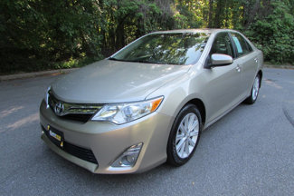 Used 2013 Toyota Camry XLE image 1