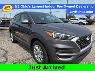 Used 2020 Hyundai Tucson SE image 1