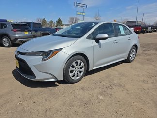 Used 2021 Toyota Corolla LE image 1