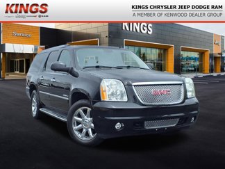 Used 2014 GMC Yukon XL Denali image 1