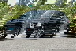 Used 2021 Volkswagen Tiguan SEL image 1