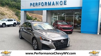 Used 2024 Nissan Altima 2.5 SV image 1