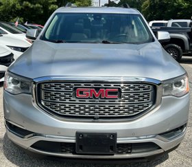 Used 2018 GMC Acadia Denali w/ Technology Package image 1