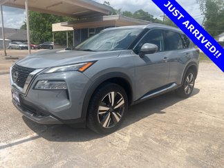 Used 2023 Nissan Rogue SL w/ SL Premium Package image 1