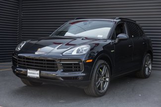Certified 2022 Porsche Cayenne E-Hybrid image 1