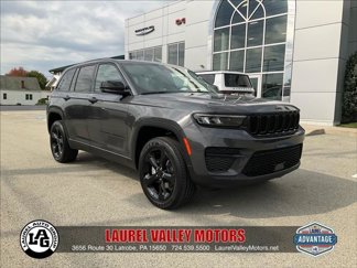 New 2025 Jeep Grand Cherokee Altitude image 1