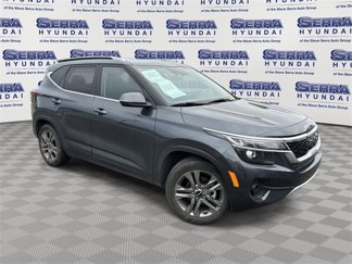 Used 2022 Kia Seltos S image 1