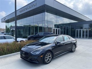Used 2020 Hyundai Sonata SEL image 1