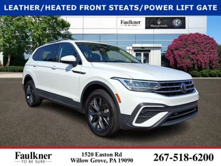 Used 2022 Volkswagen Tiguan SE image 1