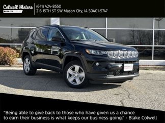 Used 2022 Jeep Compass Latitude image 1