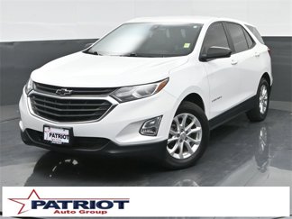 Used 2020 Chevrolet Equinox LS w/ LS Convenience Package image 1