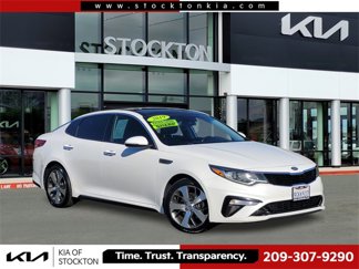 Used 2019 Kia Optima S w/ S Panoramic Sunroof Package image 1