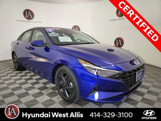 Certified 2023 Hyundai Elantra SEL w/ Preferred Accessory Package image 1