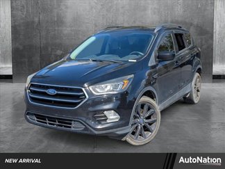 Used 2017 Ford Escape SE w/ Equipment Group 201A image 1