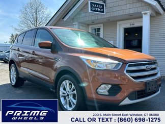 Used 2017 Ford Escape SE image 1