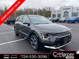 Used 2023 Kia Niro SX Touring image 1