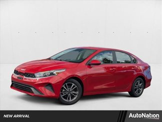 Used 2023 Kia Forte LXS image 1