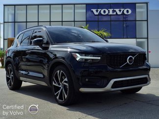 Certified 2022 Volvo XC40 T5 R-Design w/ Advanced Package image 1