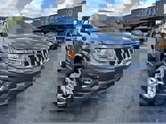 Used 2015 Jeep Grand Cherokee Laredo w/ Quick Order Package 23E image 1