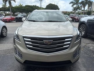 Used 2017 Cadillac XT5 FWD image 1