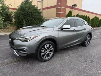 Used 2017 INFINITI QX30 Premium w/ Navigation Package image 1