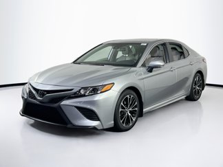Used 2019 Toyota Camry SE image 1