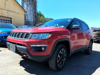 Used 2020 Jeep Compass Trailhawk image 1